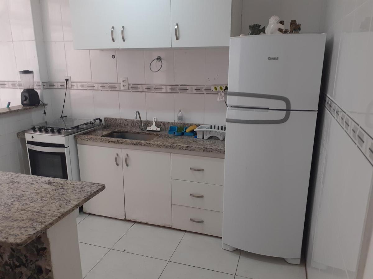 Apartamento Vento E Mar - 2 Quartos Com Sacada Na Quadra Da Praia Do Gonzaga サントス エクステリア 写真