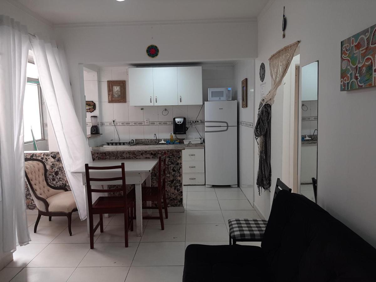 Apartamento Vento E Mar - 2 Quartos Com Sacada Na Quadra Da Praia Do Gonzaga サントス エクステリア 写真