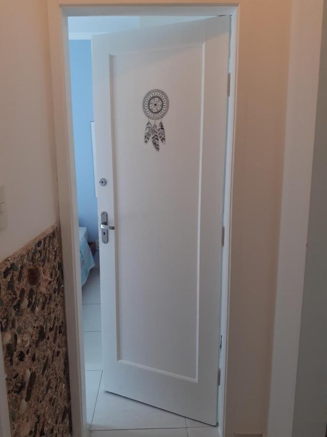 Apartamento Vento E Mar - 2 Quartos Com Sacada Na Quadra Da Praia Do Gonzaga サントス エクステリア 写真